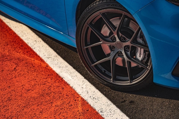 JR wheels SL01